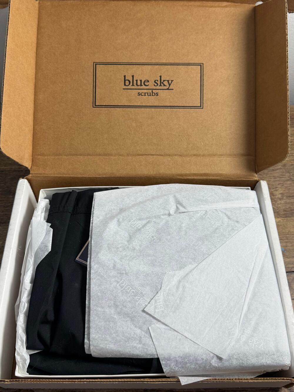 Blue Sky Scrubs 3pc set NWT‎ size XS
